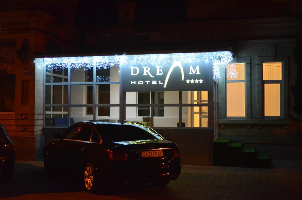 Dream Hotel Кишинів Екстер'єр фото