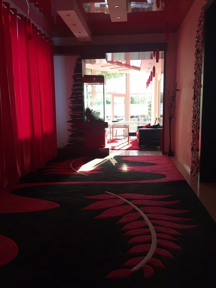 Dream Hotel Кишинів Екстер'єр фото