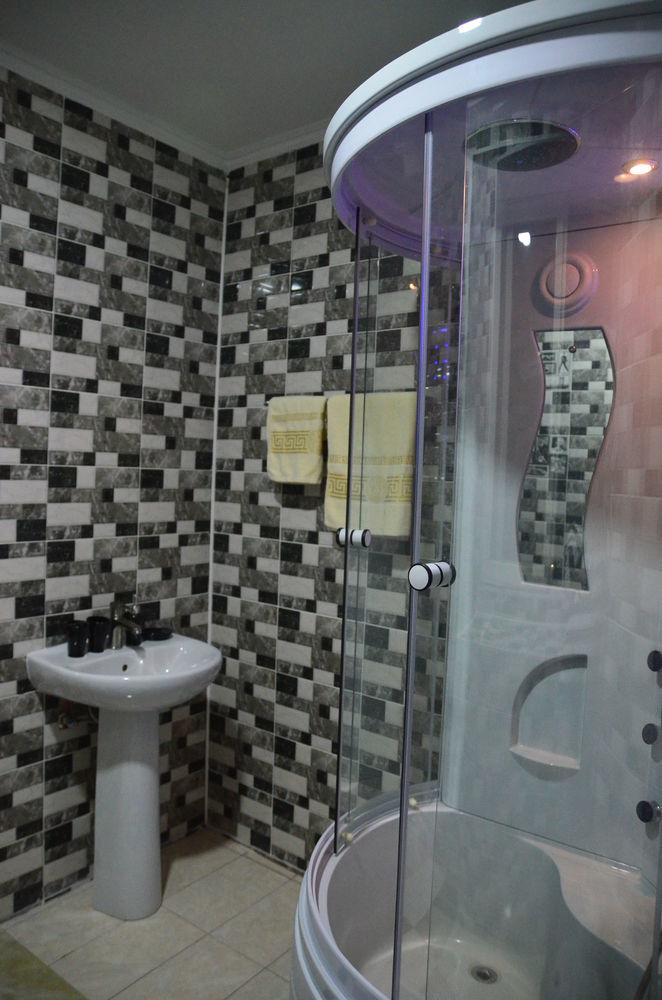 Dream Hotel Кишинів Екстер'єр фото